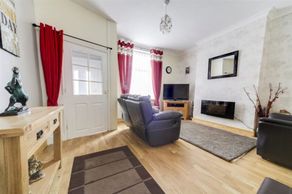 2 Bedroom Terraced